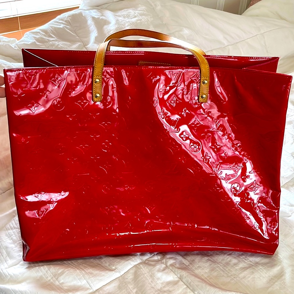 Louis Vuitton XL Red Monogram Vernis Reade GM Tote Bag